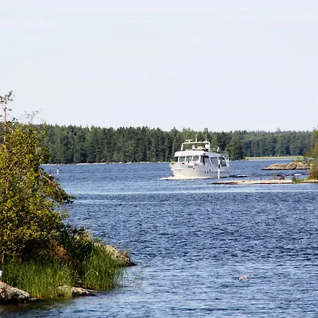 Summer Vuorilinna فندق