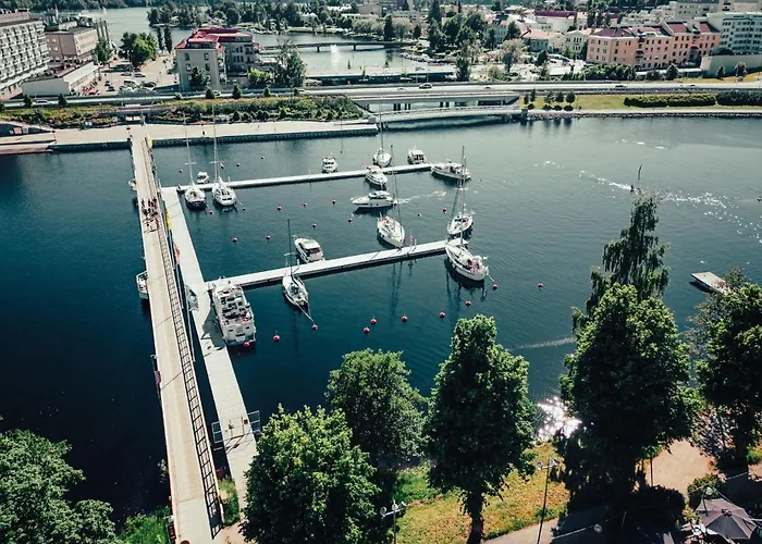 Summer Vuorilinna 2*