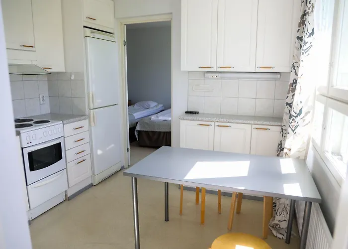 Summer Vuorilinna Hotel 2*